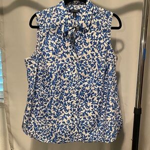 Lands' End Women's Blue and White Floral Blouse